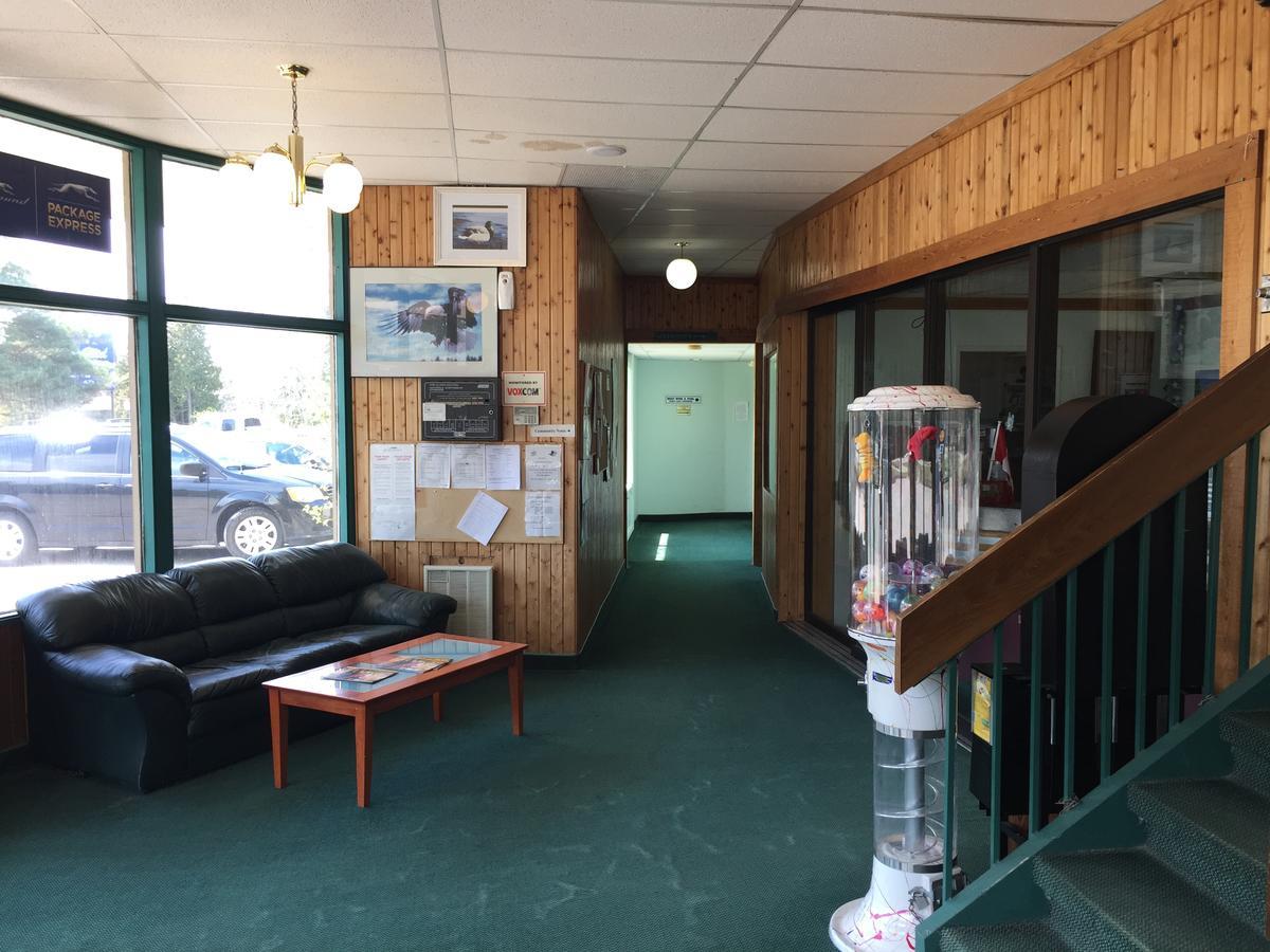Falcon Lake Hotel Extérieur photo